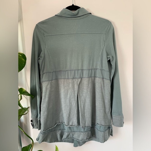 Neon Buddha Relaxed Fit Tunic Green with decorative buttons - Picture 5 of 6